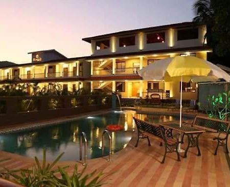 Meritas Seawind Beach Resort, Шривардхан Экстерьер фото